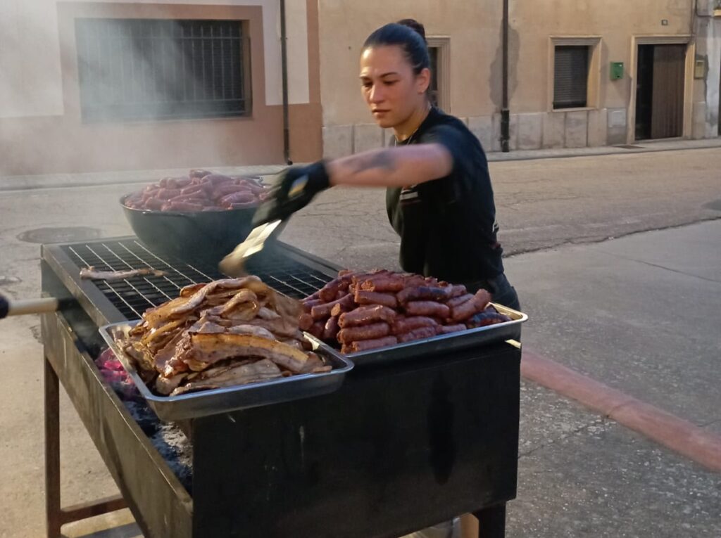 El Convite Catering llega a Segovia: Expertos en logística para monterías, fiestas populares y eventos al aire libre